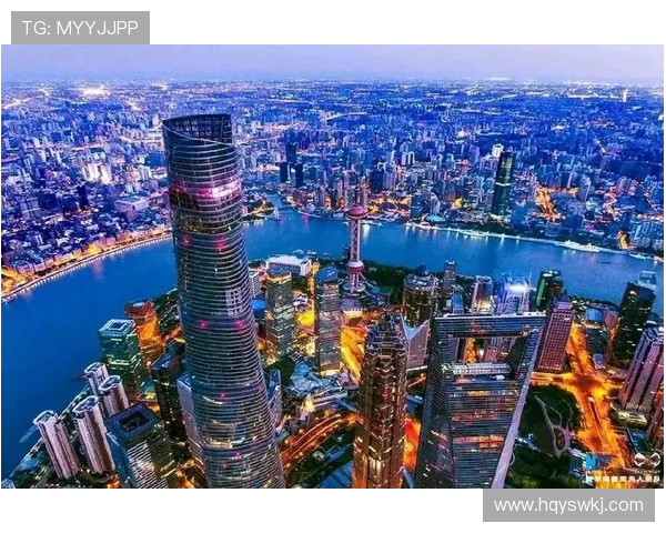 2015年上海与深圳对比视频回顾城市发展与文化差异