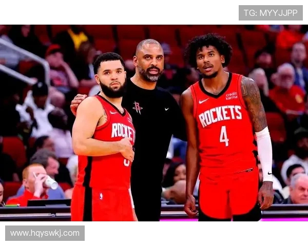 2019年勇士与火箭半决赛激战回顾：巅峰对决的精彩瞬间与战术分析