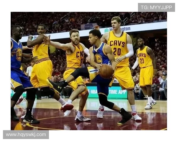 勇士与骑士2017年总决赛巅峰对决回顾与精彩瞬间分析